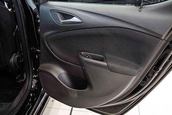 2017 Holden Astra RS BK