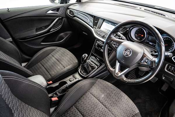 2017 Holden Astra RS BK