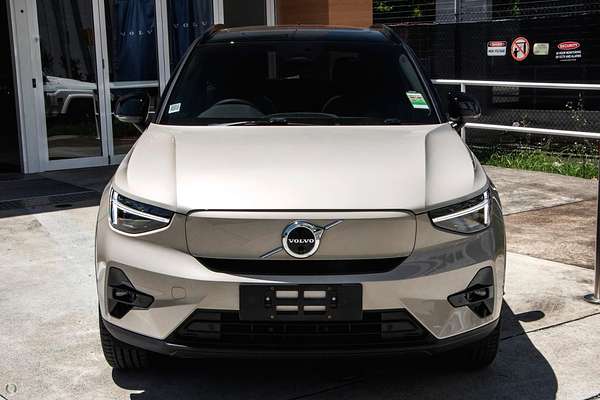 2025 Volvo EX40 Ultra Single Motor Extended Range