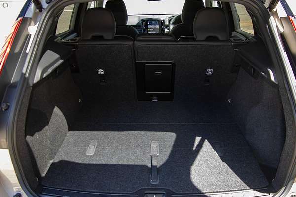 2025 Volvo EX40 Ultra Single Motor Extended Range