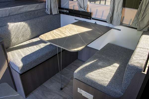 2025 Jayco SWIFT CAMPER OB.CP-MY25