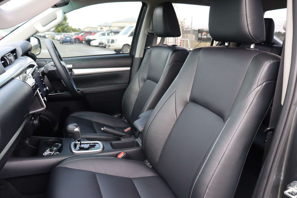 2023 Toyota Hilux SR5 GUN126R 4X4