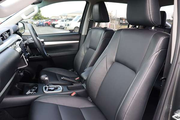 2023 Toyota Hilux SR5 GUN126R 4X4