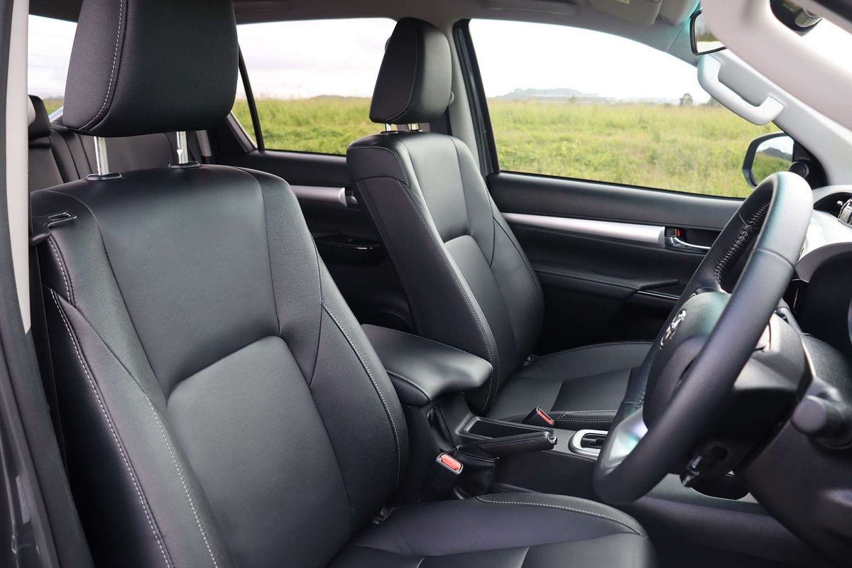2023 Toyota Hilux SR5 GUN126R 4X4