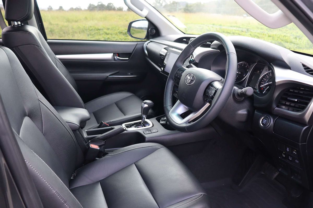 2023 Toyota Hilux SR5 GUN126R 4X4