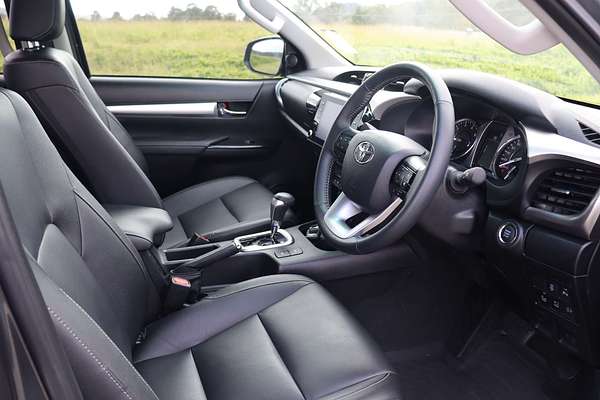 2023 Toyota Hilux SR5 GUN126R 4X4