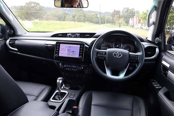 2023 Toyota Hilux SR5 GUN126R 4X4