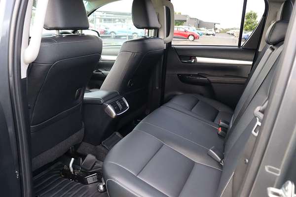 2023 Toyota Hilux SR5 GUN126R 4X4