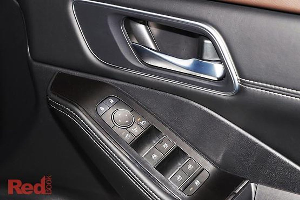 2025 Nissan X-TRAIL Ti e-POWER T33