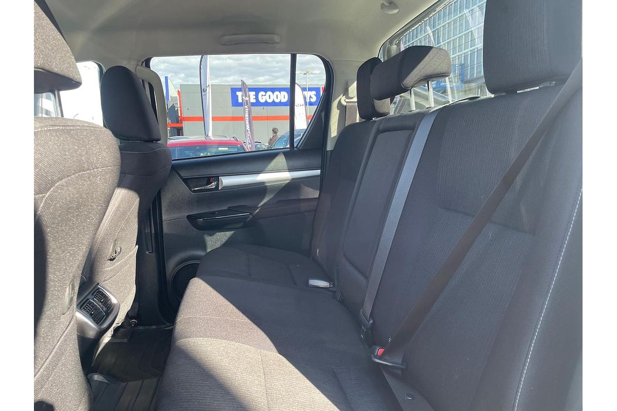 2023 Toyota Hilux SR5 GUN126R 4X4
