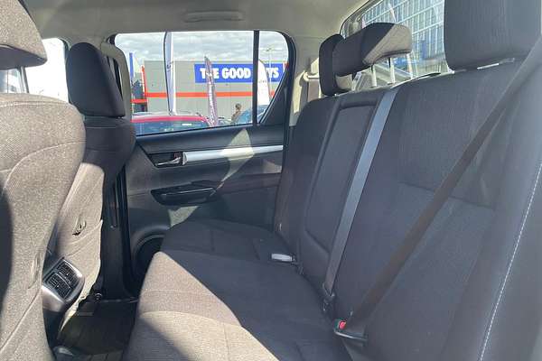 2023 Toyota Hilux SR5 GUN126R 4X4