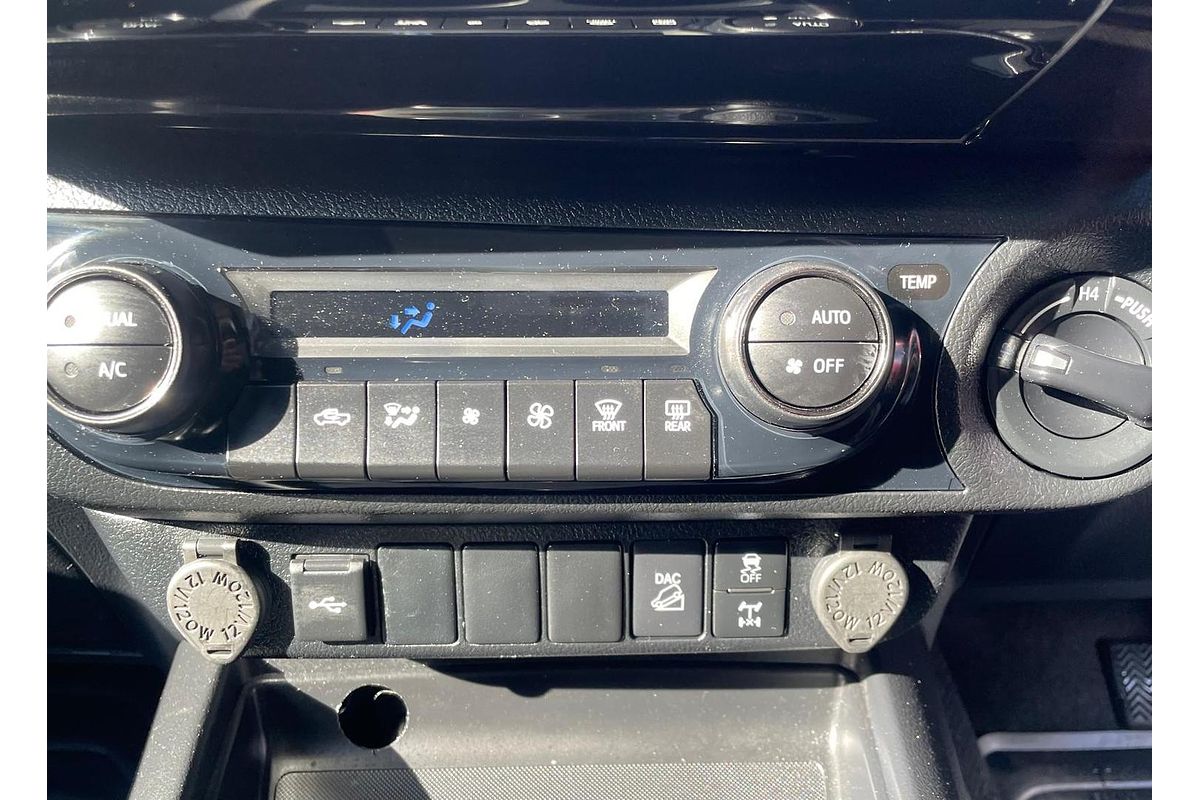 2023 Toyota Hilux SR5 GUN126R 4X4