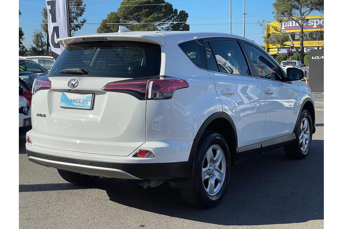 2018 Toyota RAV4 GX ZSA42R