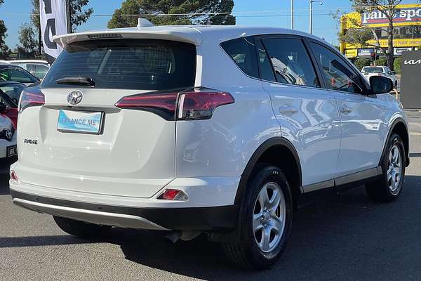 2018 Toyota RAV4 GX ZSA42R