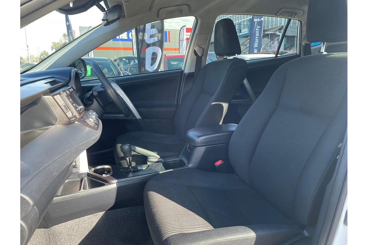 2018 Toyota RAV4 GX ZSA42R