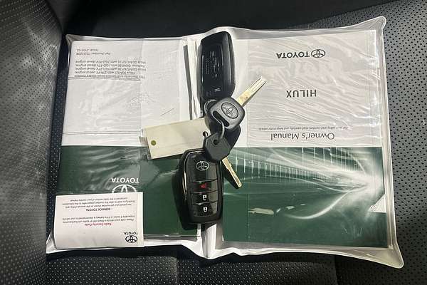2022 Toyota Hilux Rugged X GUN126R 4X4