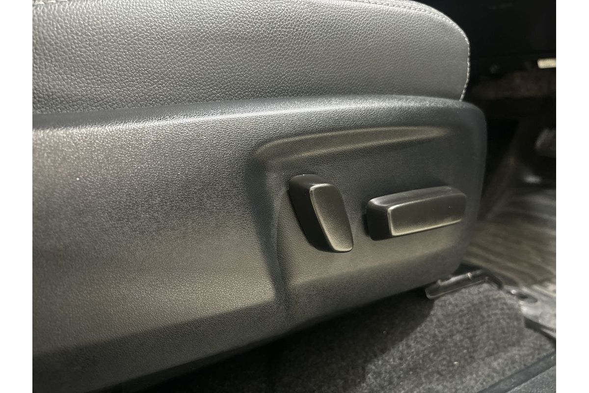 2022 Toyota Hilux Rugged X GUN126R 4X4