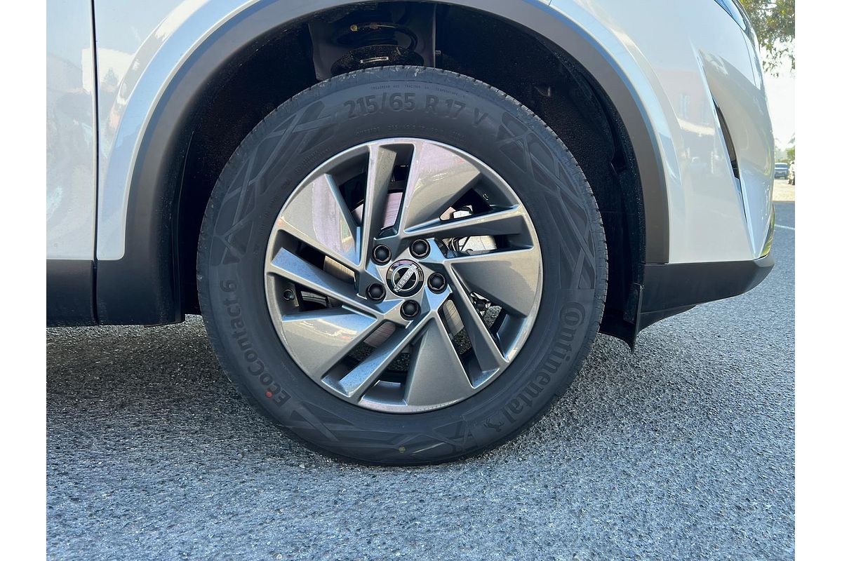 2024 Nissan QASHQAI ST J12