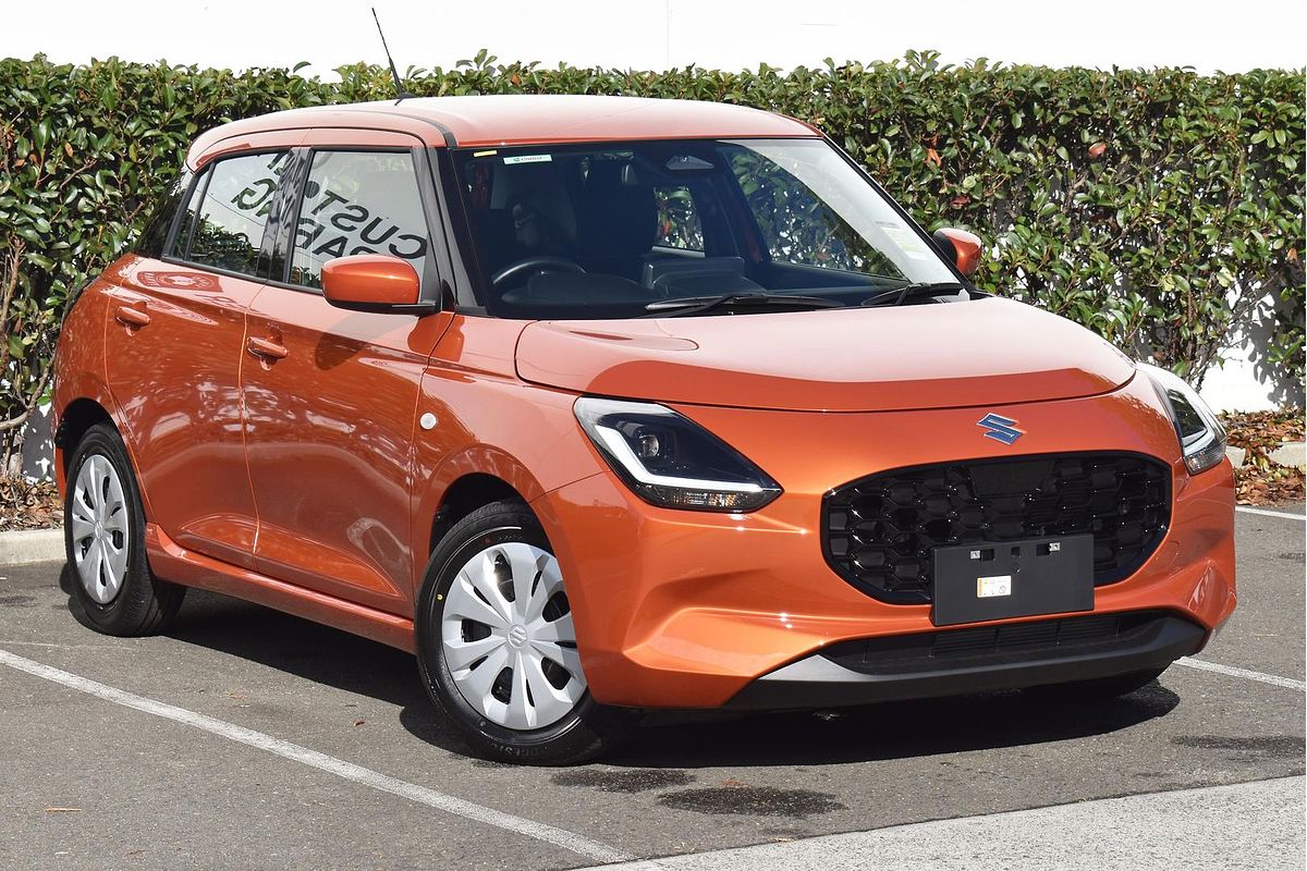 2025 Suzuki Swift Hybrid UZ