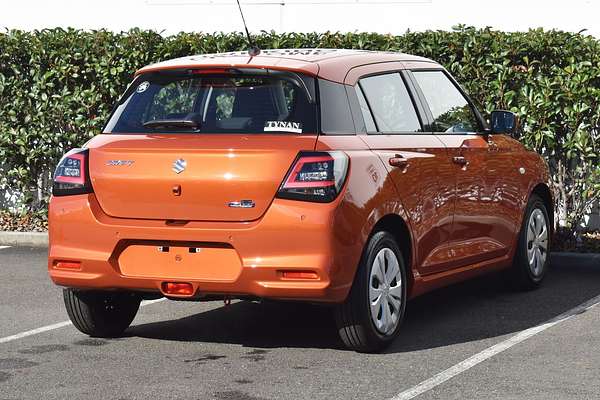 2025 Suzuki Swift Hybrid UZ