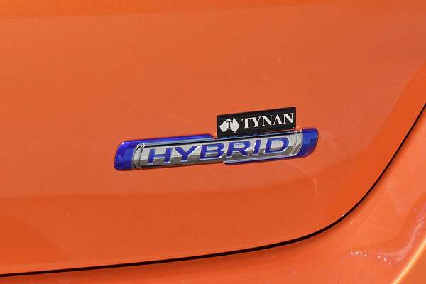 2025 Suzuki Swift Hybrid UZ