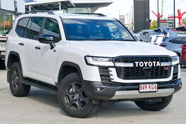 2024 Toyota Landcruiser GR Sport FJA300R
