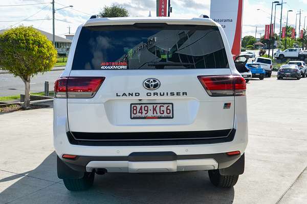 2024 Toyota Landcruiser GR Sport FJA300R