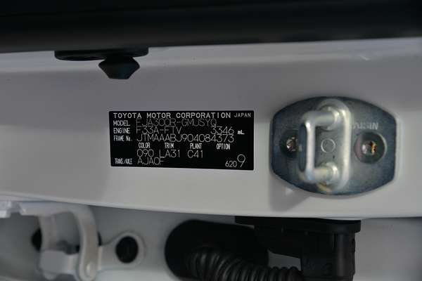 2024 Toyota Landcruiser GR Sport FJA300R