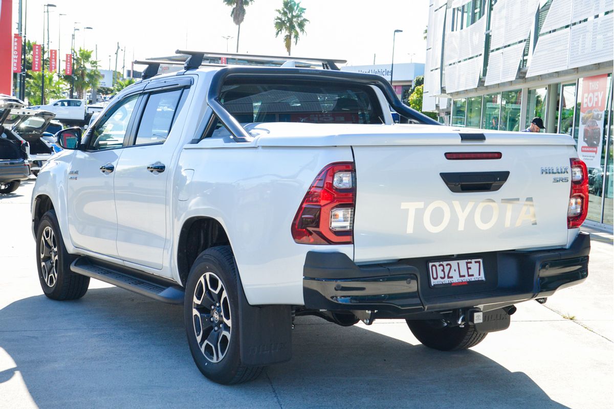 2024 Toyota Hilux SR5 48V GUN126R 4X4