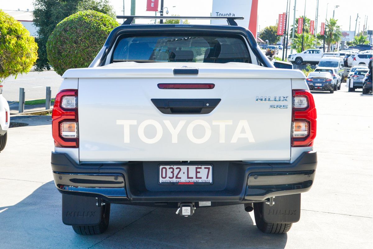 2024 Toyota Hilux SR5 48V GUN126R 4X4