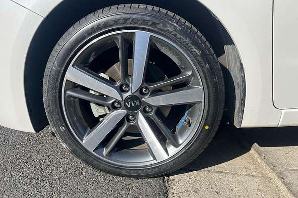 2017 Kia Cerato SLi YD