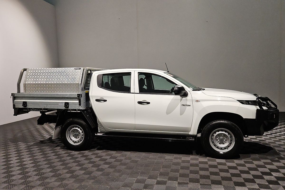 2023 Mitsubishi Triton GLX MR 4X4