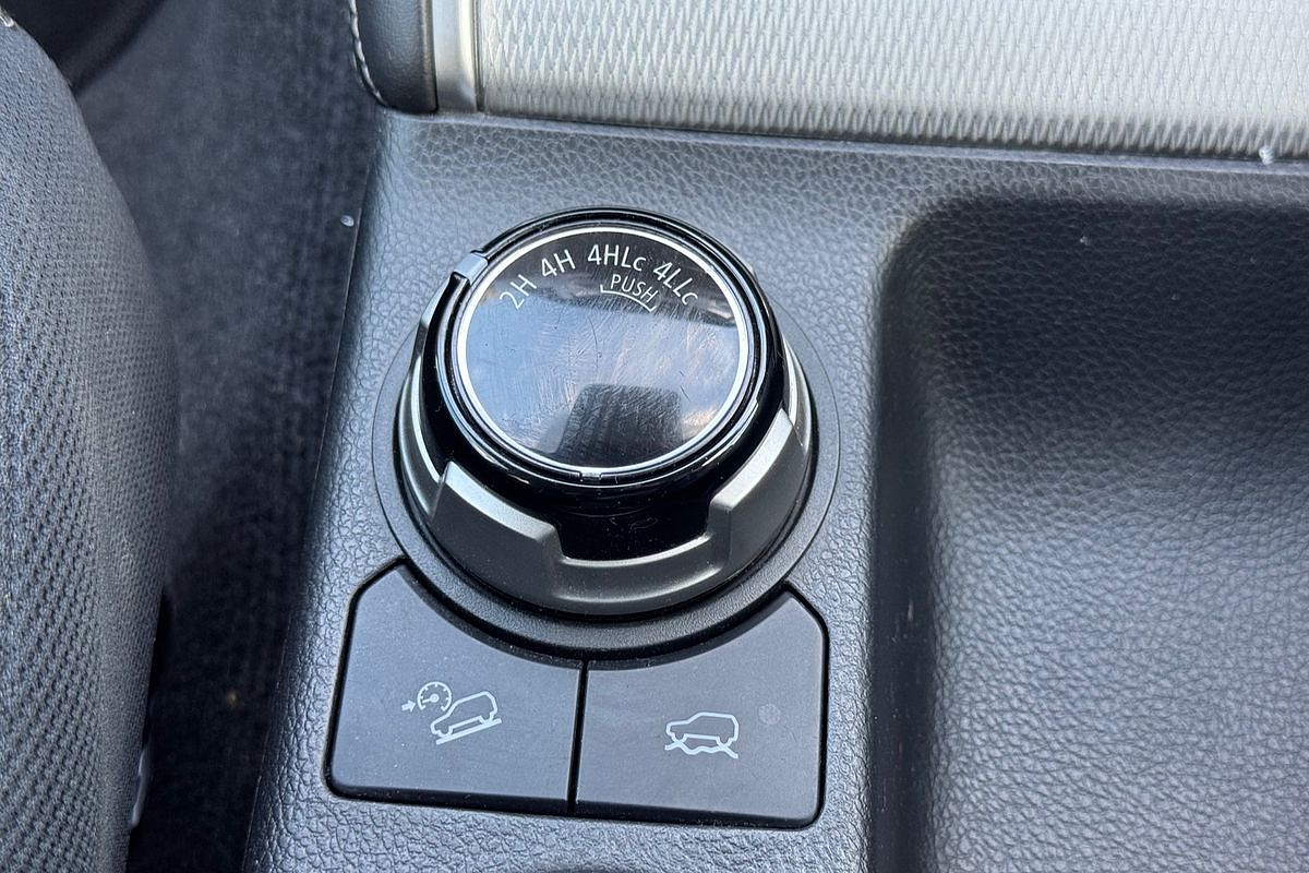 2019 Mitsubishi Triton GLS MR 4X4