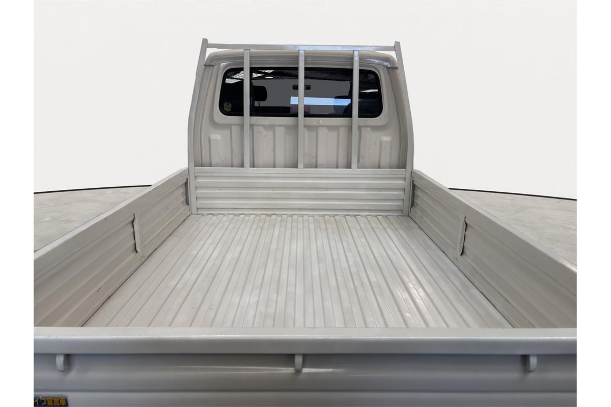 2000 Mazda Bongo Brawny