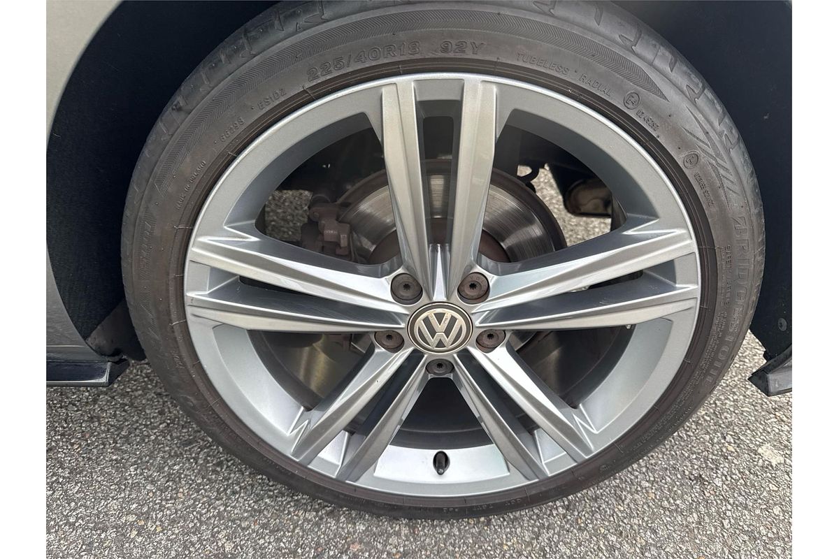 2017 Volkswagen GOLF 110 TSI HIGHLINE AU MY17