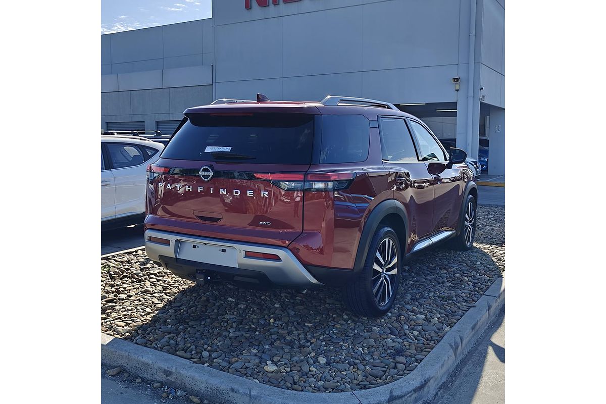 2024 Nissan Pathfinder Ti-L R53