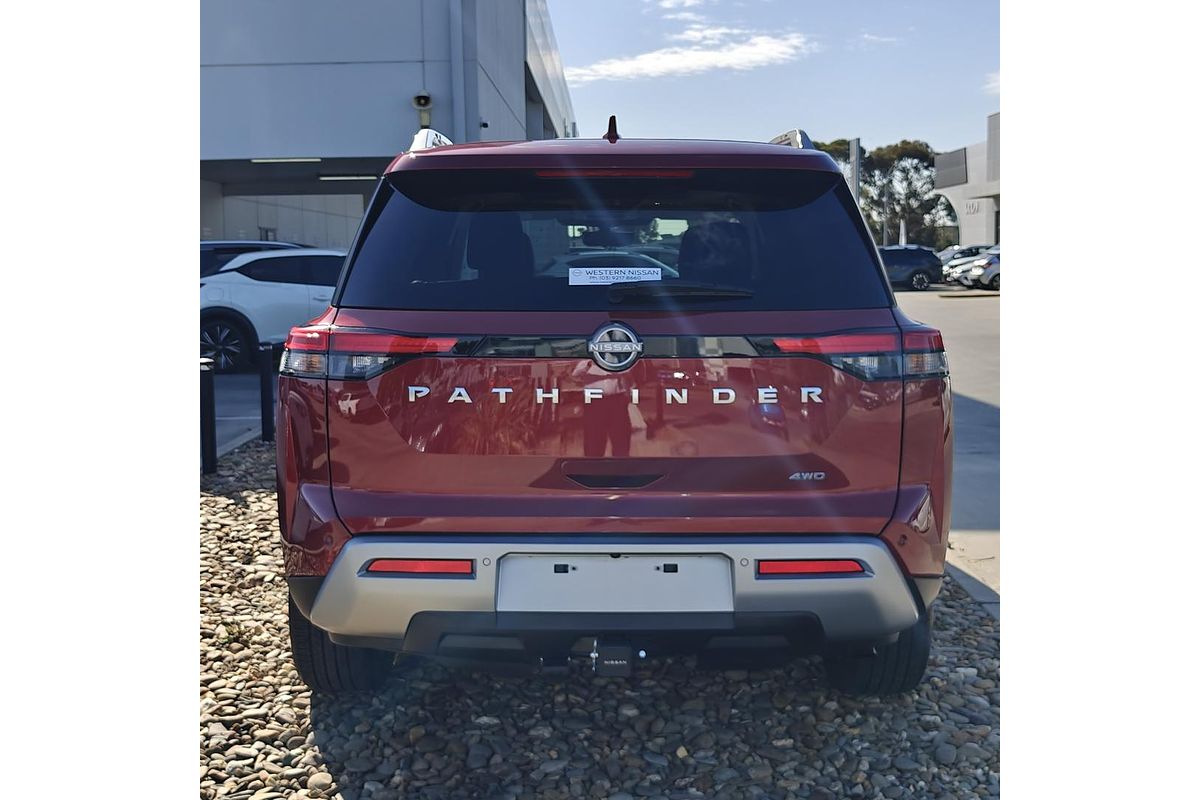 2024 Nissan Pathfinder Ti-L R53