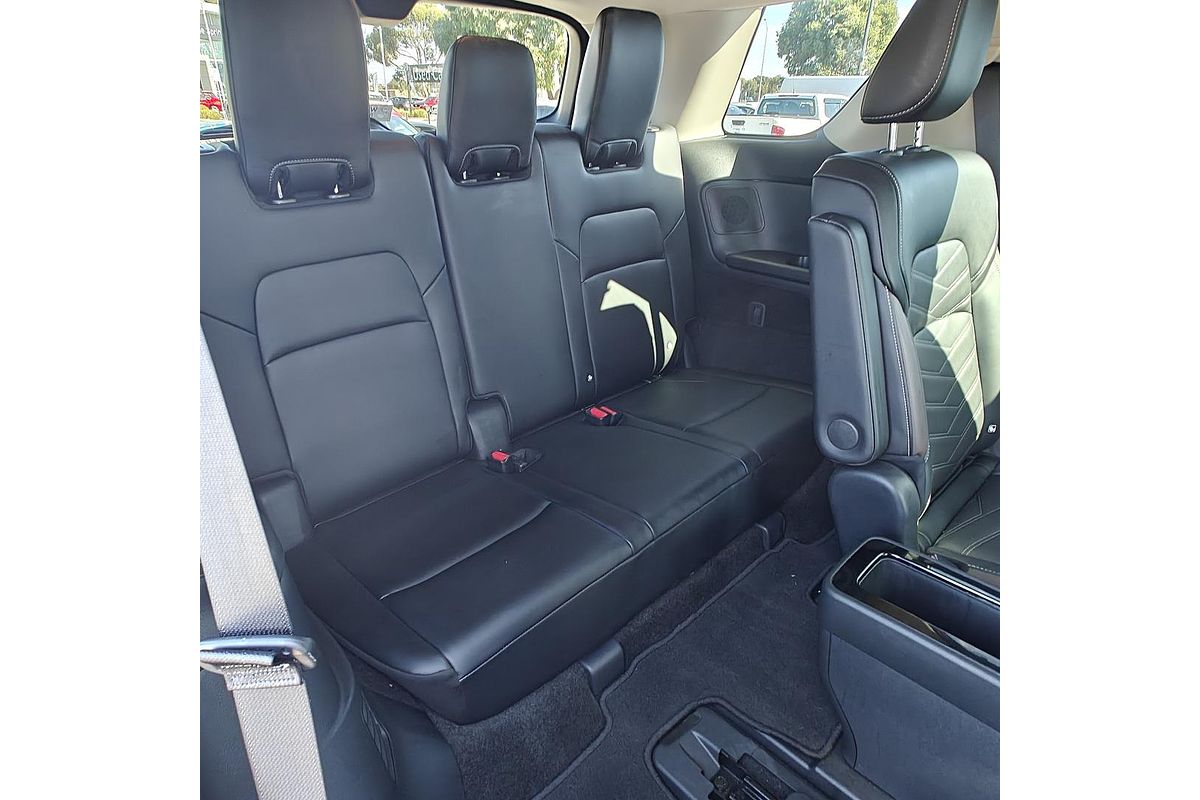 2024 Nissan Pathfinder Ti-L R53