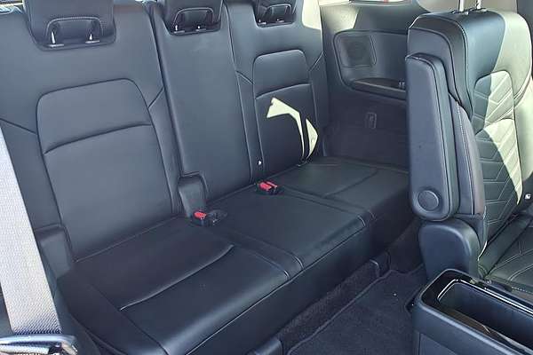 2024 Nissan Pathfinder Ti-L R53