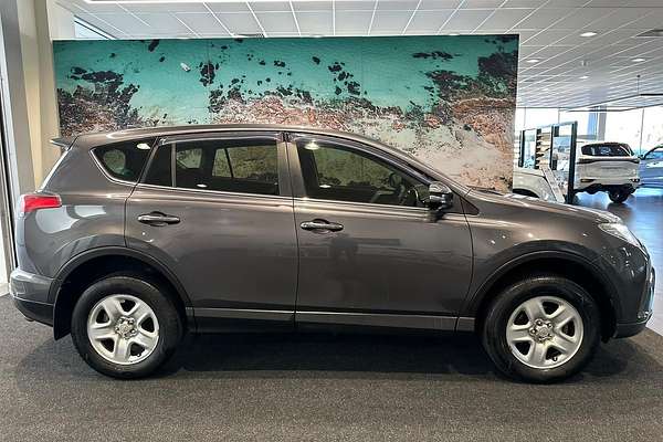 2015 Toyota RAV4 GX ASA44R