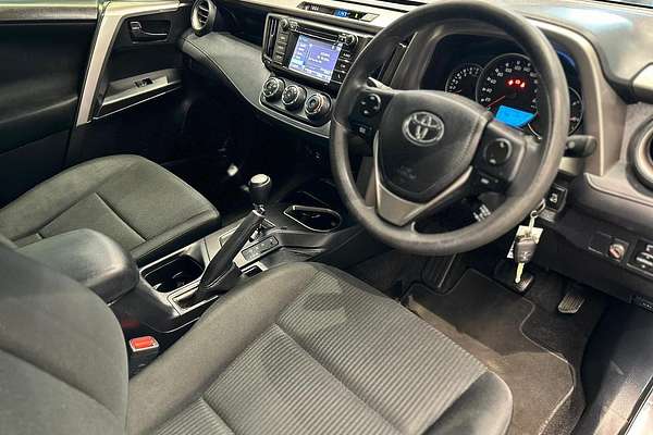 2015 Toyota RAV4 GX ASA44R