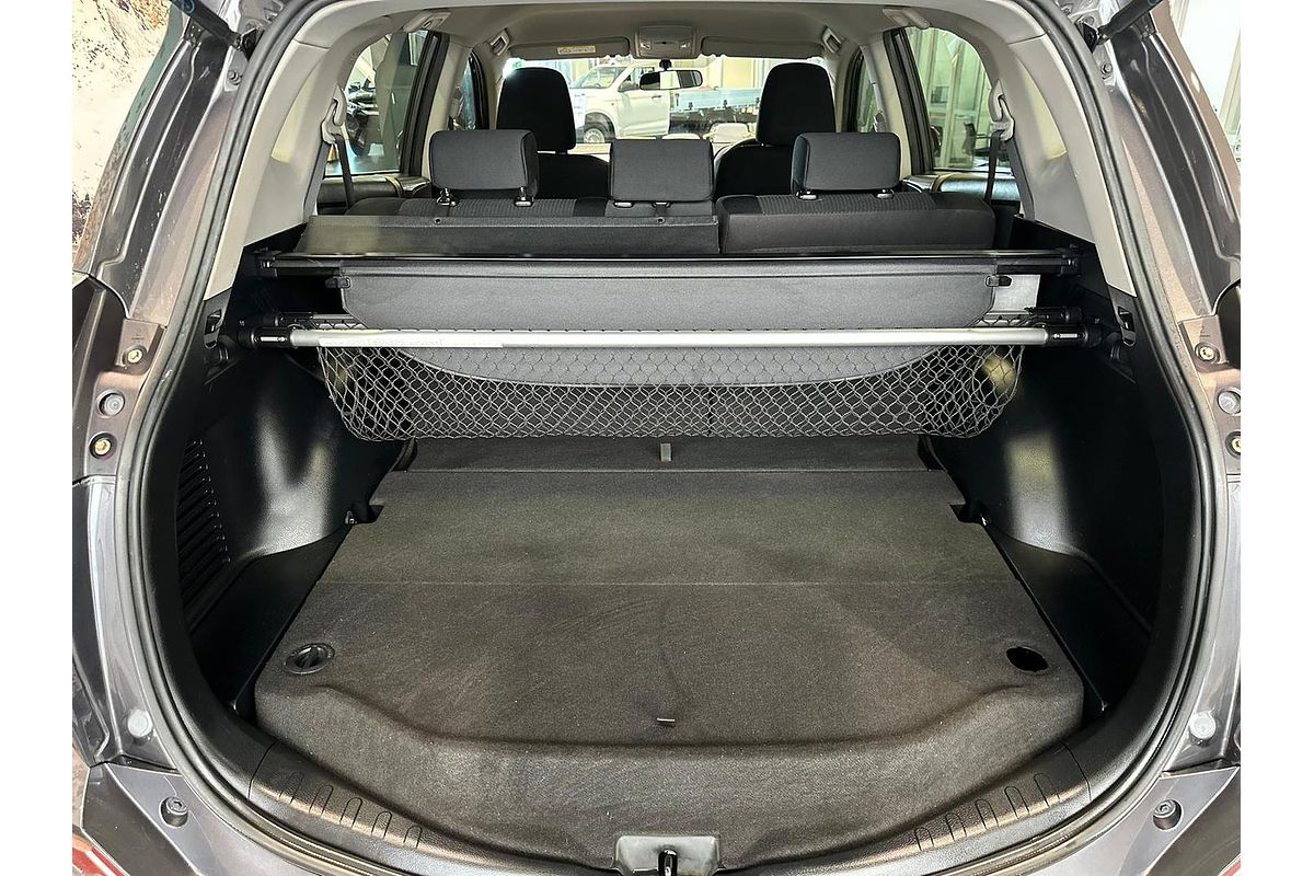 2015 Toyota RAV4 GX ASA44R