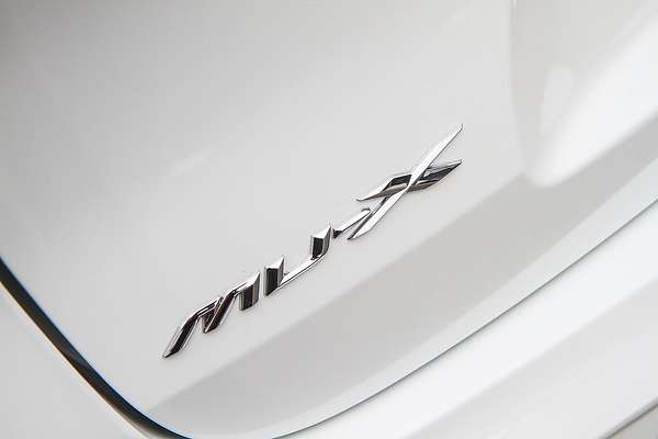 2025 Isuzu MU-X LS-M