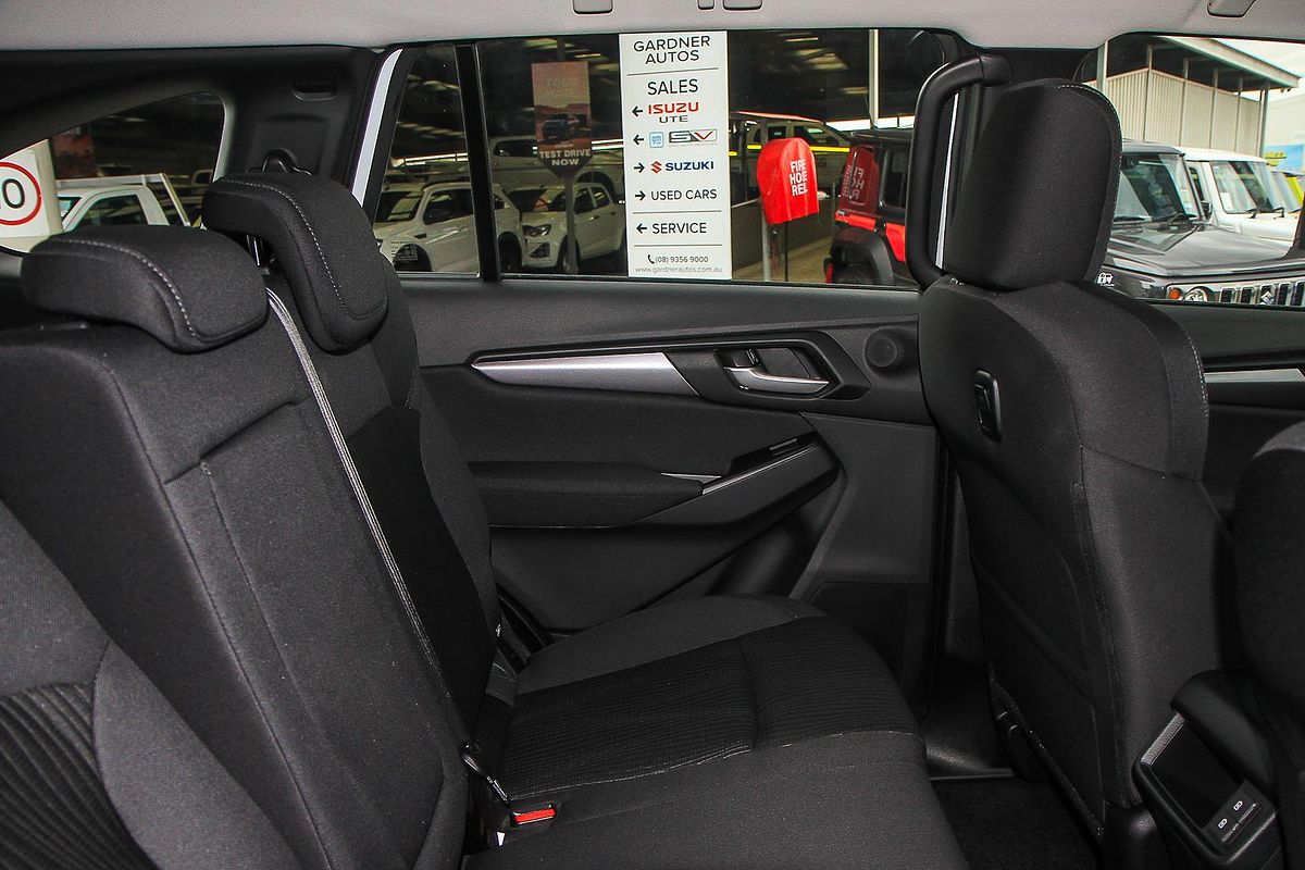 2025 Isuzu MU-X LS-M
