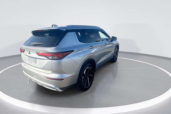 2023 Mitsubishi Outlander Aspire ZM