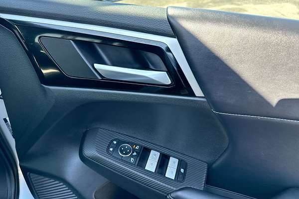 2023 Mitsubishi Outlander Aspire ZM