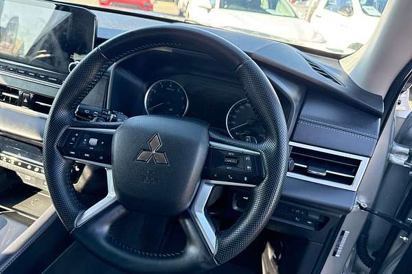 2023 Mitsubishi Outlander Aspire ZM