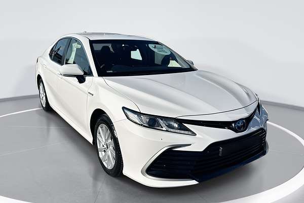 2021 Toyota Camry Ascent AXVH70R