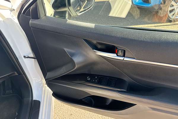 2021 Toyota Camry Ascent AXVH70R