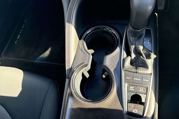 2021 Toyota Camry Ascent AXVH70R